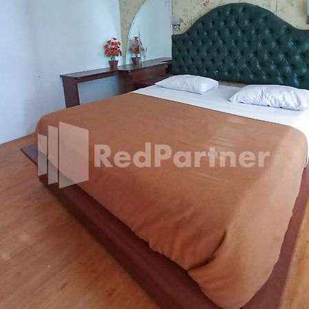 Nillo Hotel Kebumen Mitra Reddoorz Exterior foto